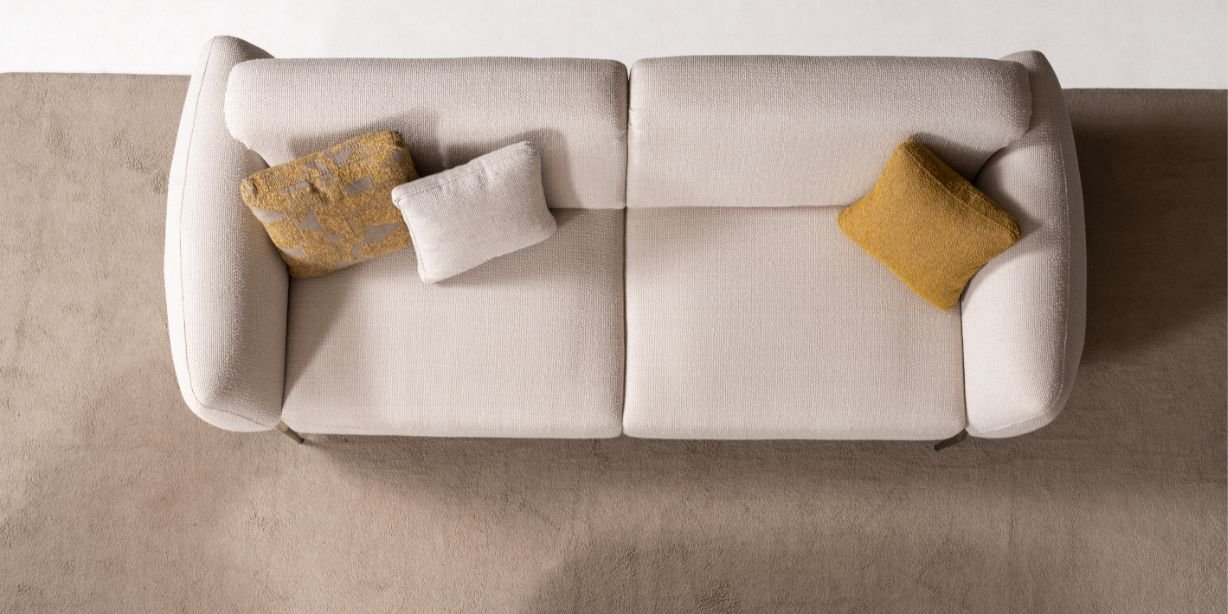 Tesla Koltuk Takımı Teşhirden